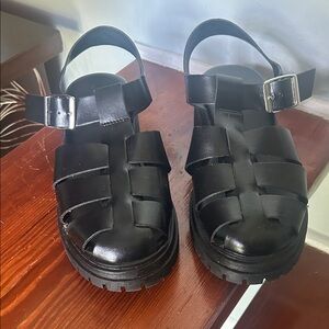 Old Navy Black Chunky Sandals with Buckle